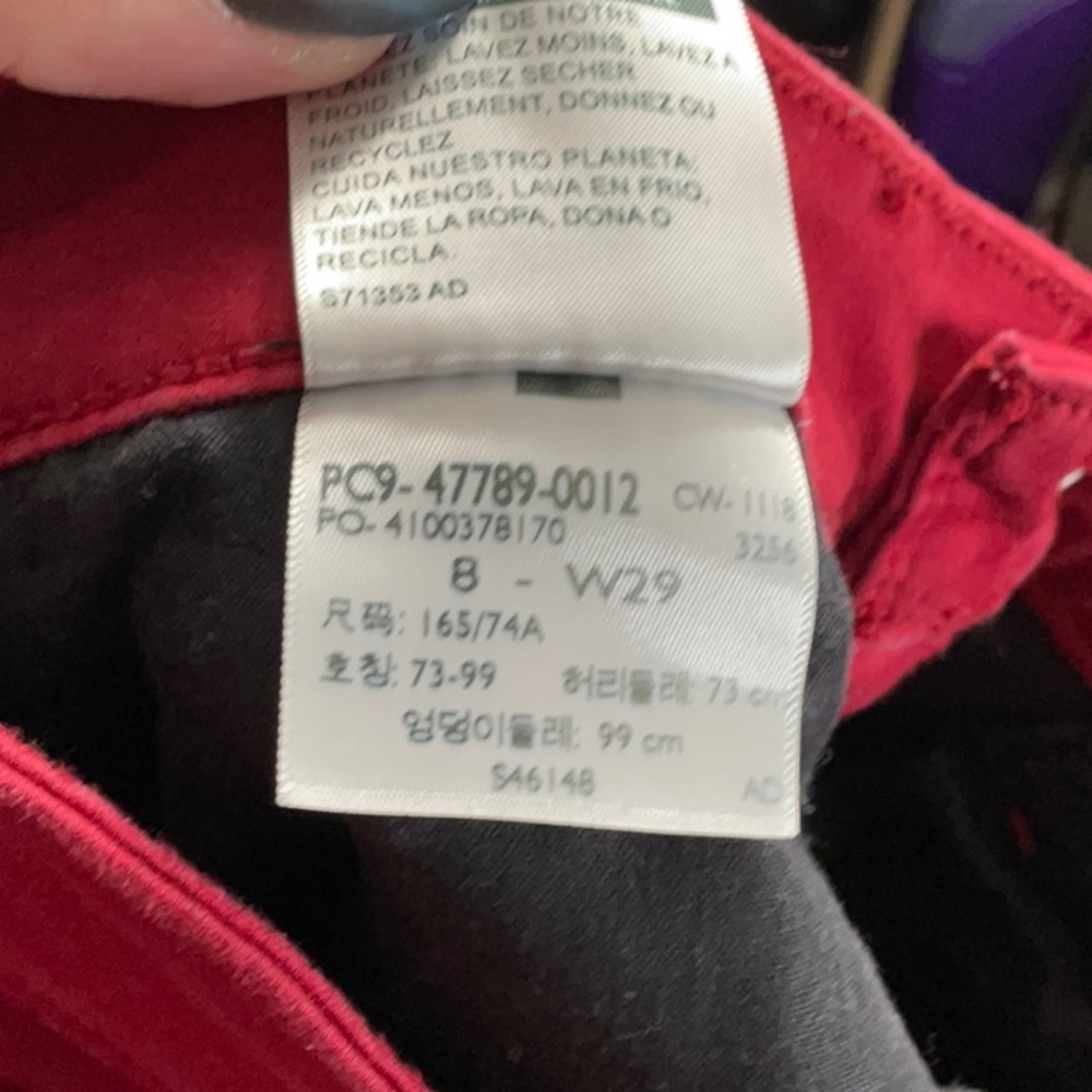 Women's Red Skinny Jeans - Picture 9 of 9